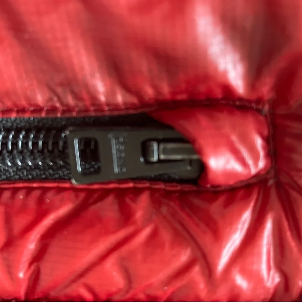Herno puffer jacket- HUGE savings - Picture 10 of 12
